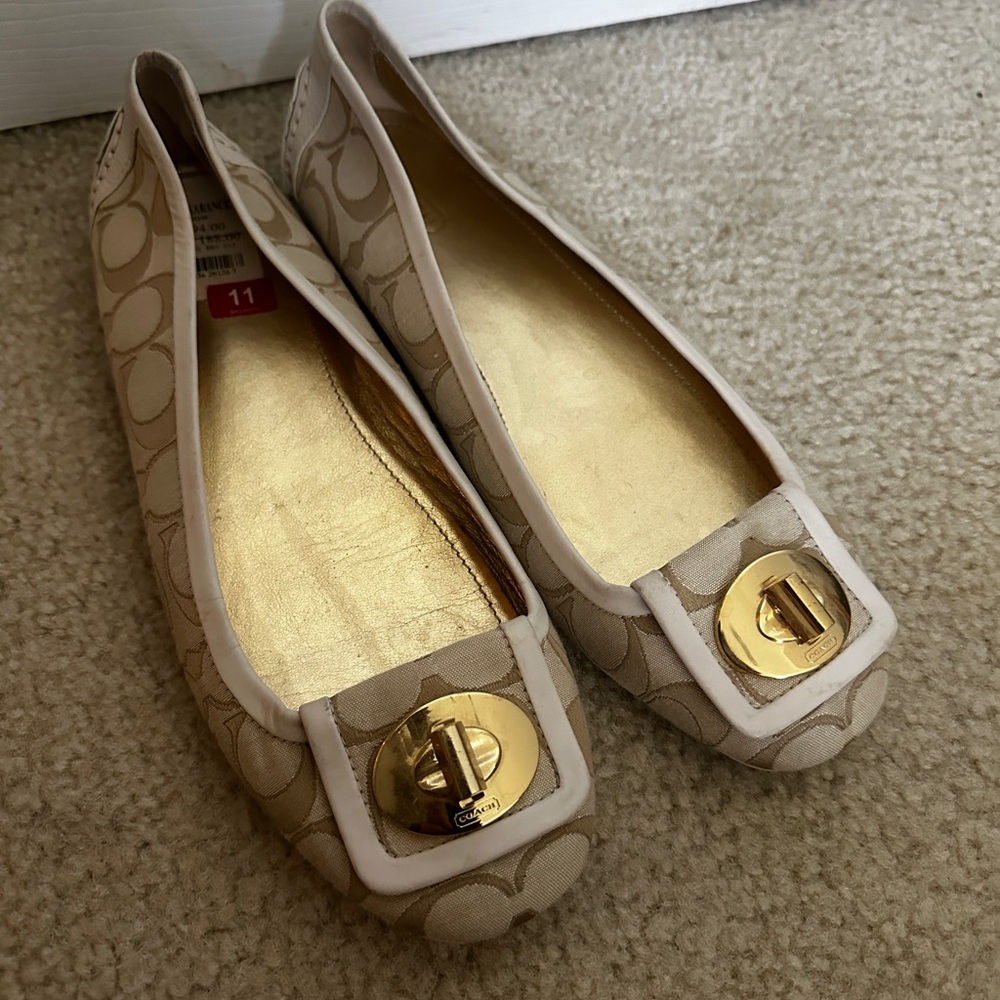 Coach Women's Cream Ballet Flats